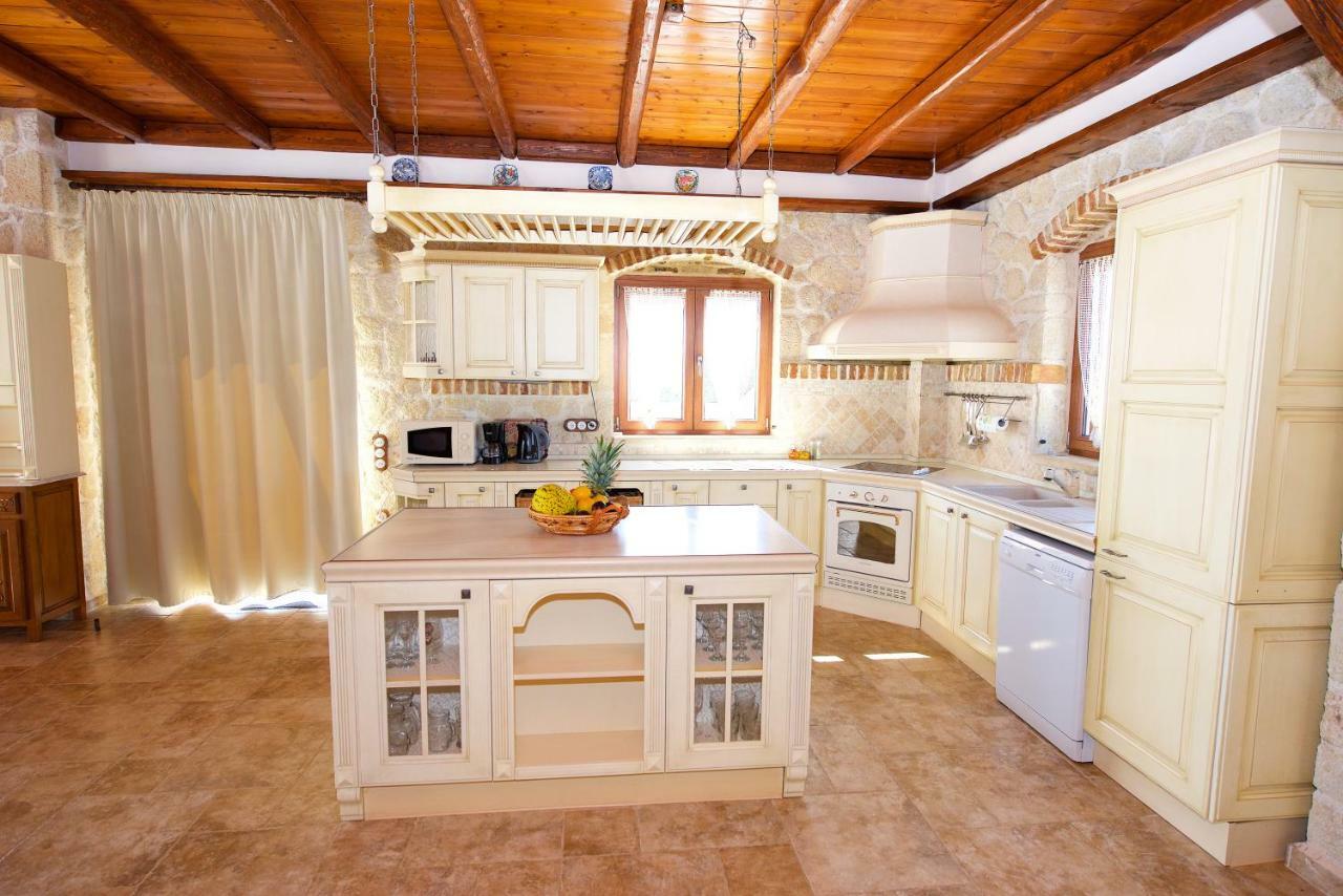 Villa Petrino Halikounas Zewnętrze zdjęcie