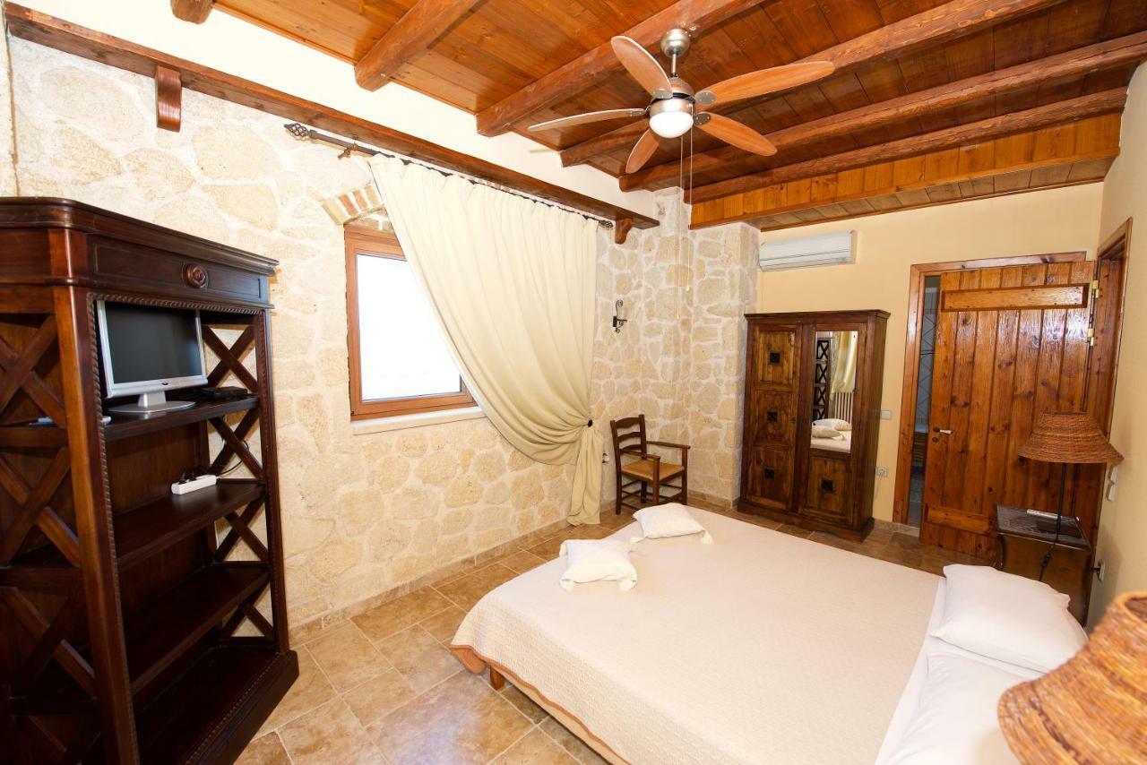 Villa Petrino Halikounas Zewnętrze zdjęcie